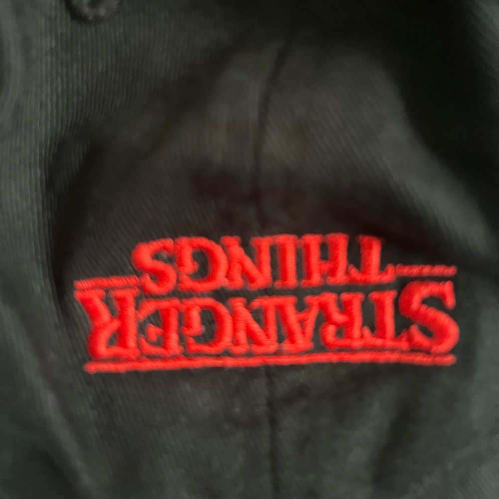 Black Stranger Things Cap - Picture 2 of 3